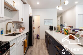 4939 N Saint Louis Ave, Unit 3 in Chicago, IL - Building Photo - Building Photo