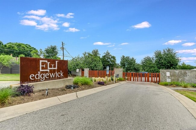 2913 Saville Loop in Austin, TX - Building Photo - Building Photo