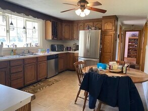 159 Belchertown Rd in Amherst, MA - Building Photo - Building Photo