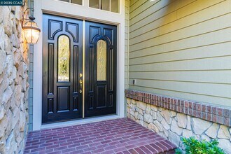1423 Homestead Ave in Walnut Creek, CA - Building Photo - Building Photo