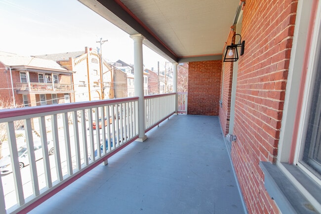 226 45th St, Unit Half-2