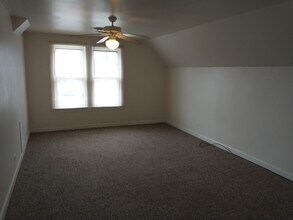 62 Pine St in Grayslake, IL - Building Photo - Building Photo