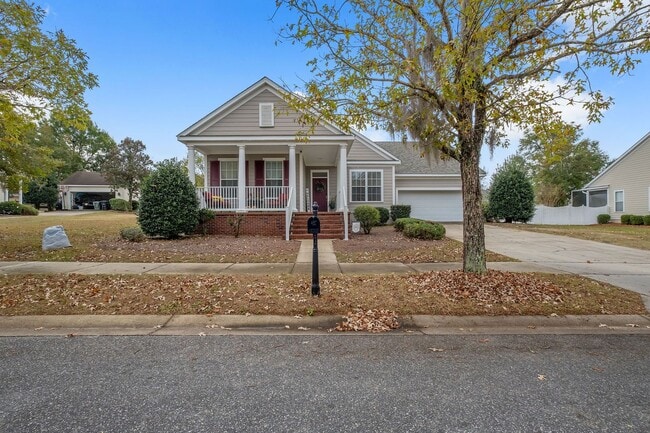 property at 3249 Thoreau Ave