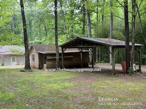173 S Brooks Cove Rd in Hayesville, NC - Building Photo - Building Photo
