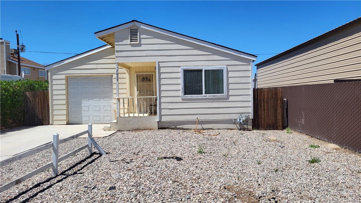 7833 Mallard St in Mohave Valley, AZ - Building Photo