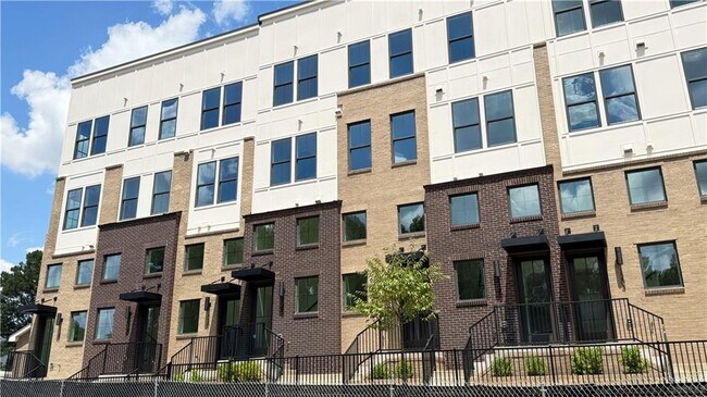 property at 201 New St