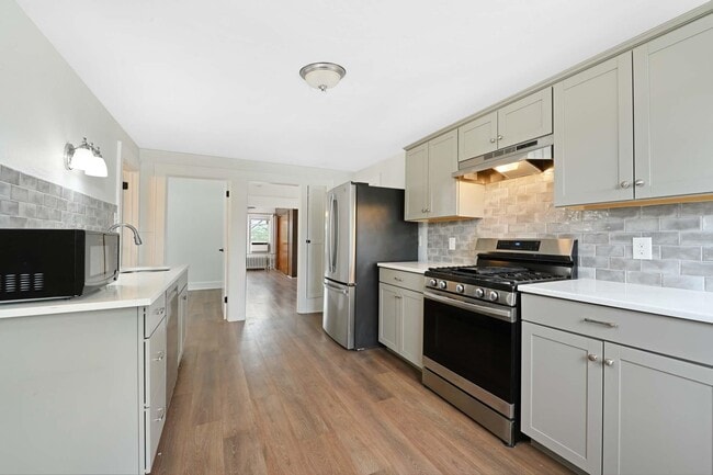 property at 612 Lake Ave