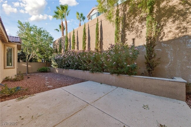 property at 425 Ralph Mosa St