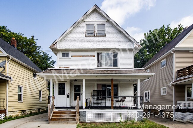property at 3104 Montclair Ave