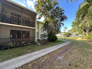 3664 Alder Dr in West Palm Beach, FL - Building Photo - Building Photo