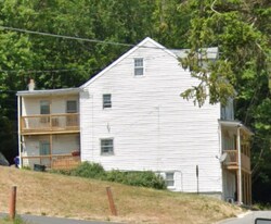 277 Lehigh St, Unit 1 in Cumbola, PA - Building Photo