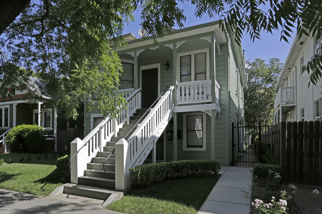 2521 P St in Sacramento, CA - Building Photo - Building Photo