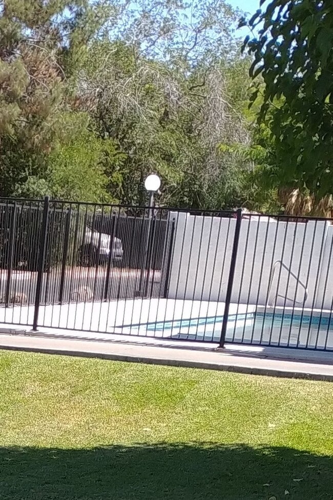 GREAT COMMUNITY BY ASU in Tempe, AZ - Building Photo - Building Photo