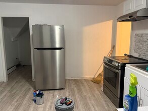 13 S 1st St, Unit 3 in Meriden, CT - Building Photo - Building Photo