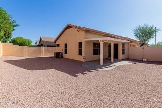 21819 N 48th St in Phoenix, AZ - Building Photo - Building Photo