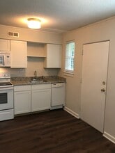 27 Faris Cir in Greenville, SC - Building Photo - Building Photo
