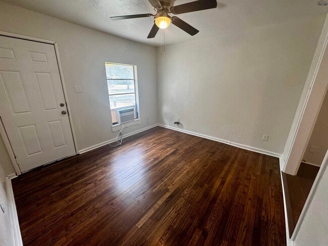 1814 Pearl Ave in Wichita Falls, TX - Building Photo - Building Photo