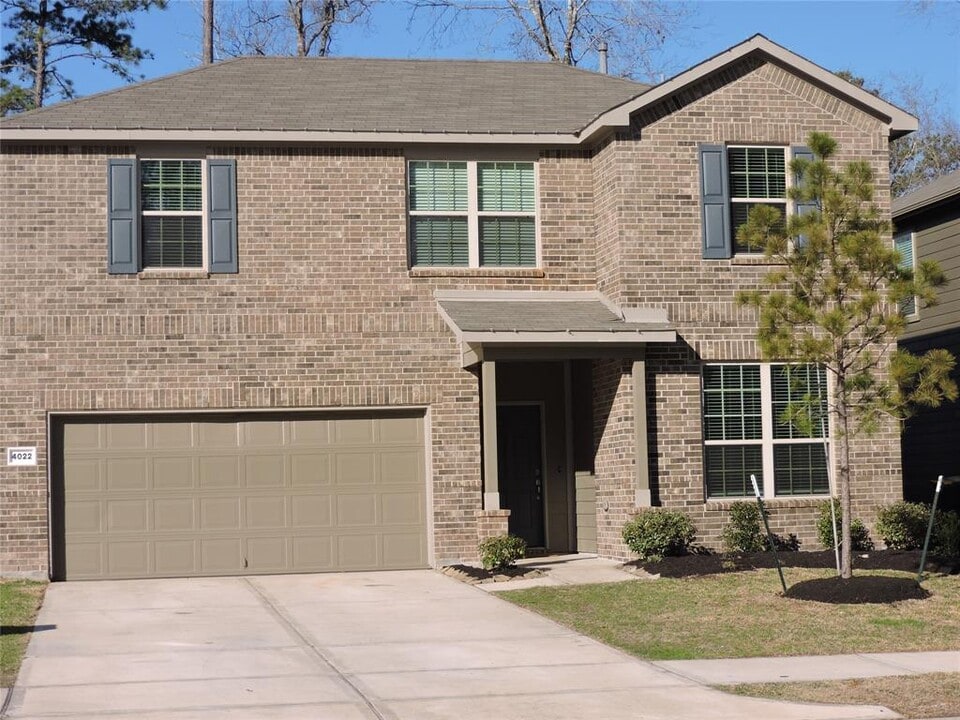 4022 Timber Sapp Dr in Conroe, TX - Building Photo