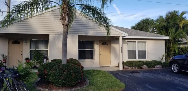 1839 Highland Rd in Osprey, FL - Building Photo - Building Photo