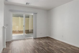 12186 Scarlet Ember Rd in Las Vegas, NV - Building Photo - Building Photo