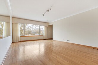 2931 N 76th Ave in Chicago, IL - Building Photo - Building Photo