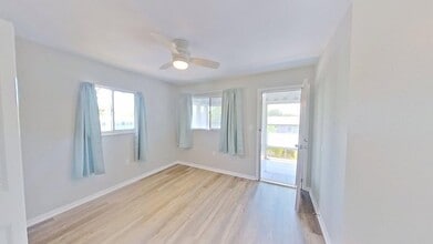 8396 111th St N in Seminole, FL - Building Photo - Building Photo