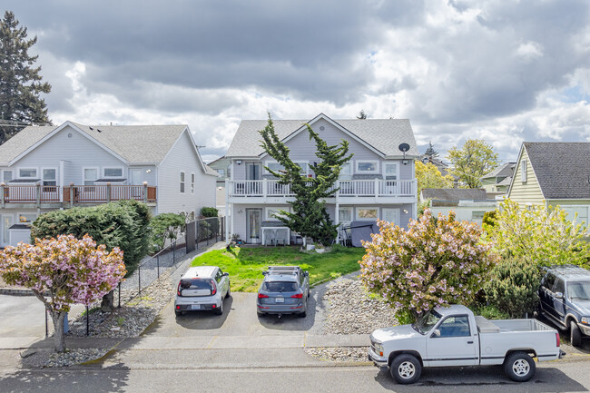 518 E 32nd St in Tacoma, WA - Building Photo - Building Photo