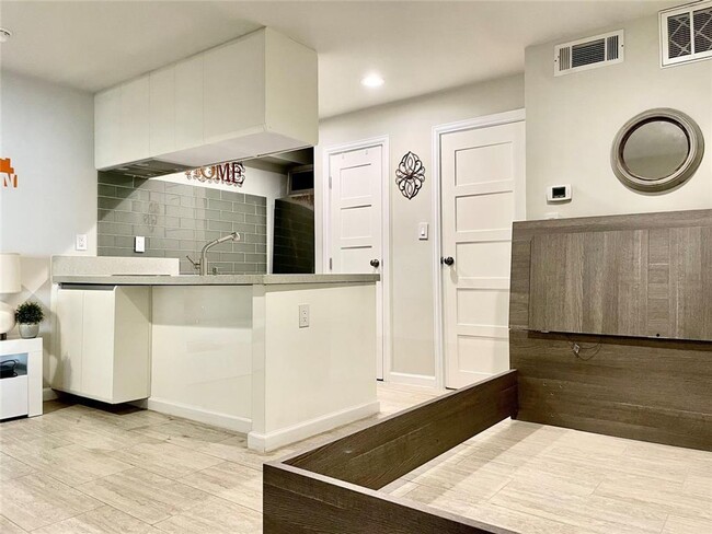 property at 3110 Red River St