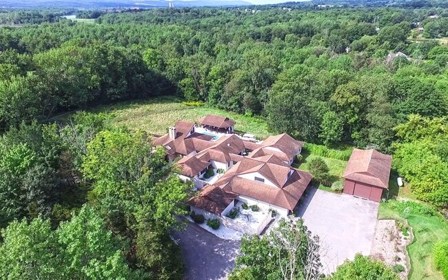 property at 10 Paradise Ln