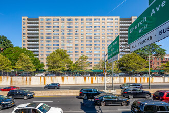 Caton Towers in Brooklyn, NY - Foto de edificio - Building Photo