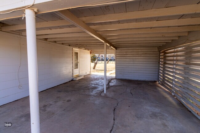 6745 Southwest Pkwy in Wichita Falls, TX - Building Photo - Building Photo