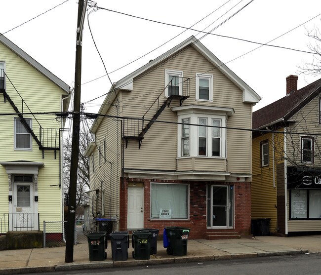 714 Atwells Ave in Providence, RI - Building Photo - Building Photo