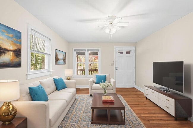 property at 3811 Greenleaf St