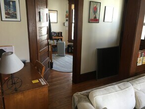 266 Willow St, Unit 2 in New Haven, CT - Building Photo - Building Photo