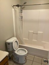 306 E Ellis St in East Syracuse, NY - Building Photo - Building Photo