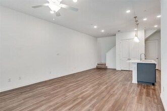 9912 Schramm St in Irving, TX - Building Photo - Building Photo