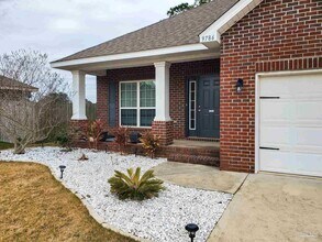 9786 Brookstone Way in Pensacola, FL - Building Photo - Building Photo