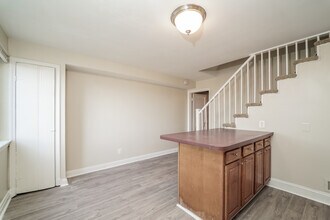 1917 Searles Rd in Dundalk, MD - Building Photo - Building Photo