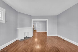 1239 W 115th St in Cleveland, OH - Building Photo - Building Photo