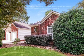 17032 Stinson Ave in Huntersville, NC - Foto de edificio - Building Photo