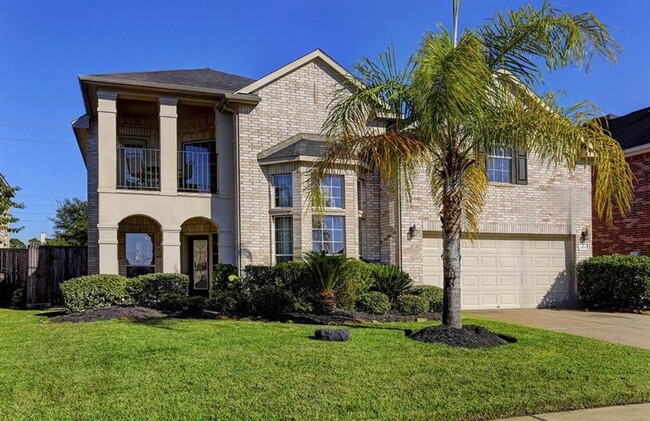 property at 2819 Lake Shore Harbour Dr