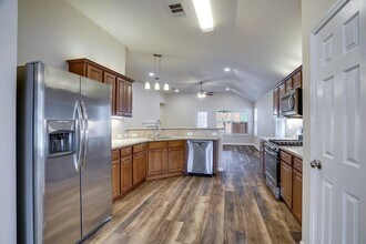 4332 Hidden Park Dr in Pflugerville, TX - Building Photo - Building Photo