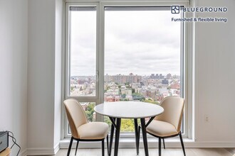 275 S 5th St, Unit SI FL15-ID1976 in Brooklyn, NY - Building Photo - Building Photo