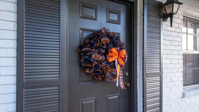 6264 US 49 in Hattiesburg, MS - Foto de edificio - Building Photo