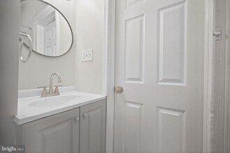 5437 Webster St in Philadelphia, PA - Building Photo - Building Photo