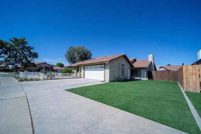 81402 Palmwood Dr