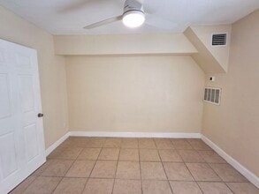 101 S Evergreen Ave in Clearwater, FL - Building Photo - Building Photo