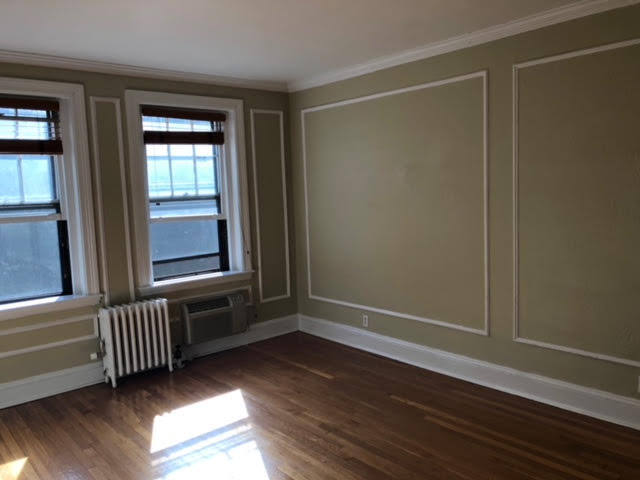 319 Tappan St, Unit 1 in Brookline, MA - Building Photo