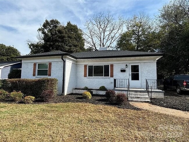 property at 3427 Eastway Dr