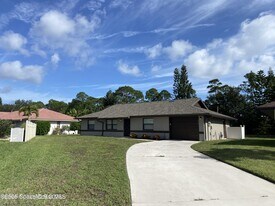610 Soto Grande Ct in Melbourne, FL - Building Photo